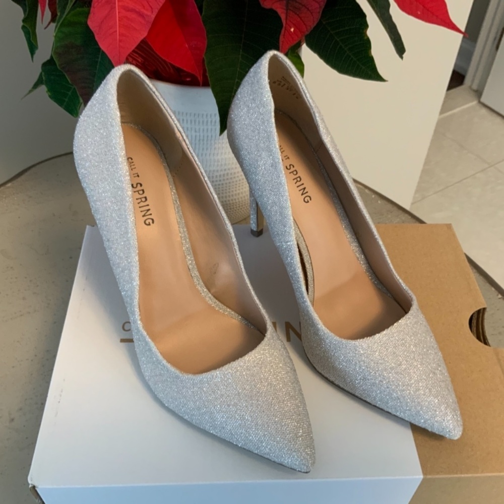 Pumps - Picture 6 of 10